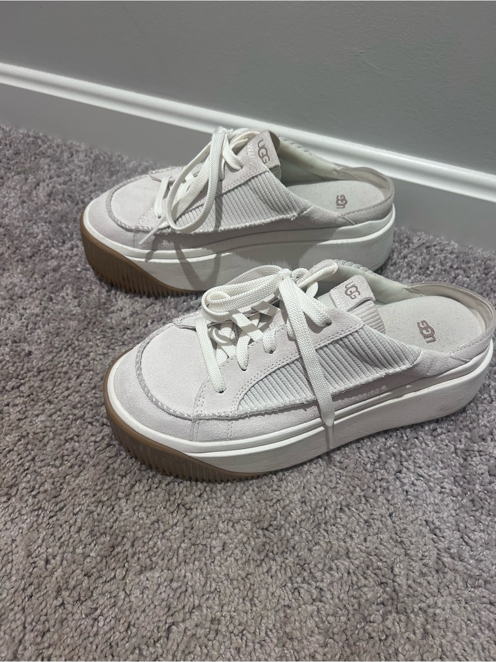 UGG White Lace-Up Platform Sneakers with Gum Tread - Picture 2 of 6